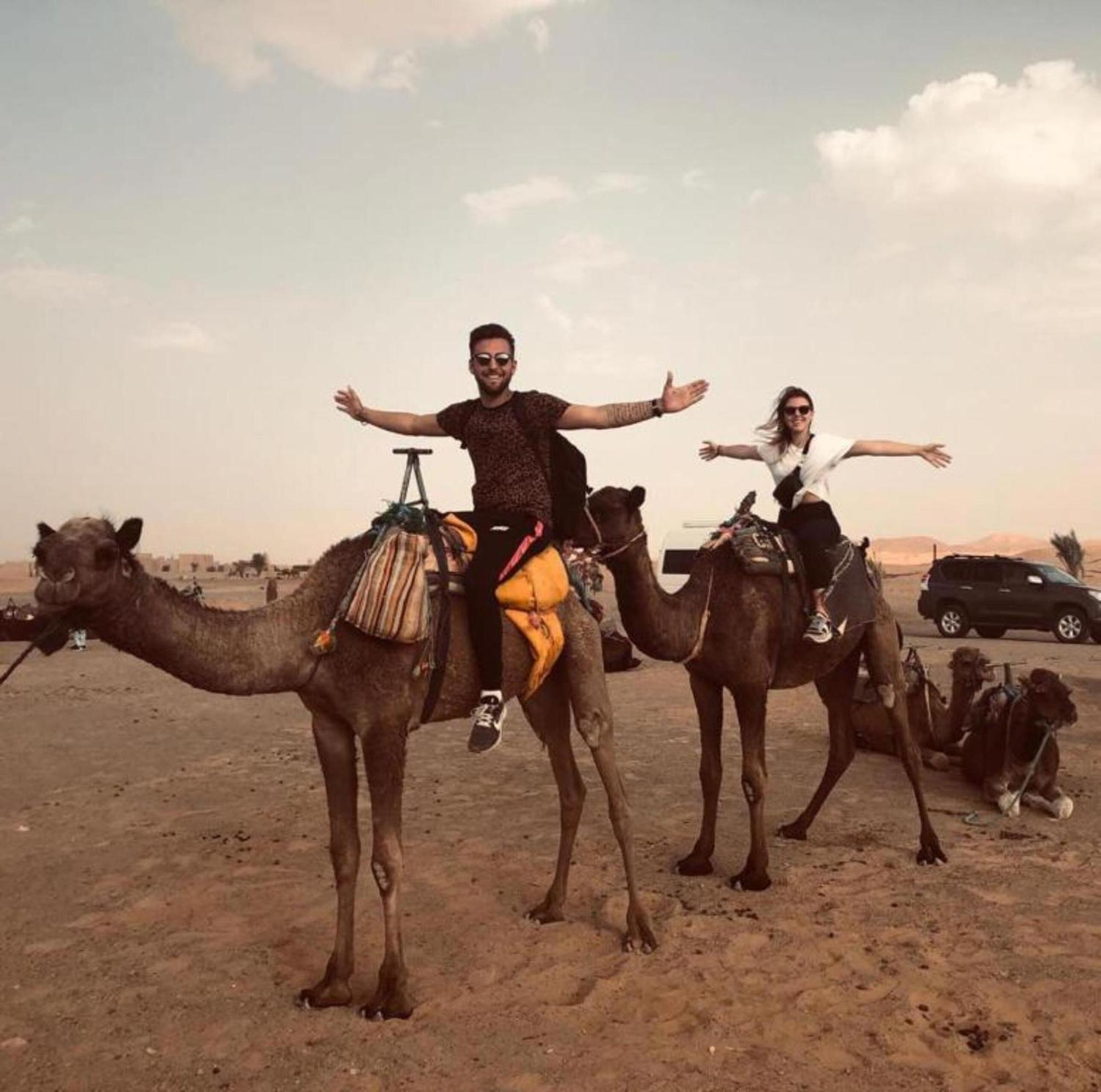 Camel Trekking Desert Camp 梅尔祖卡 外观 照片