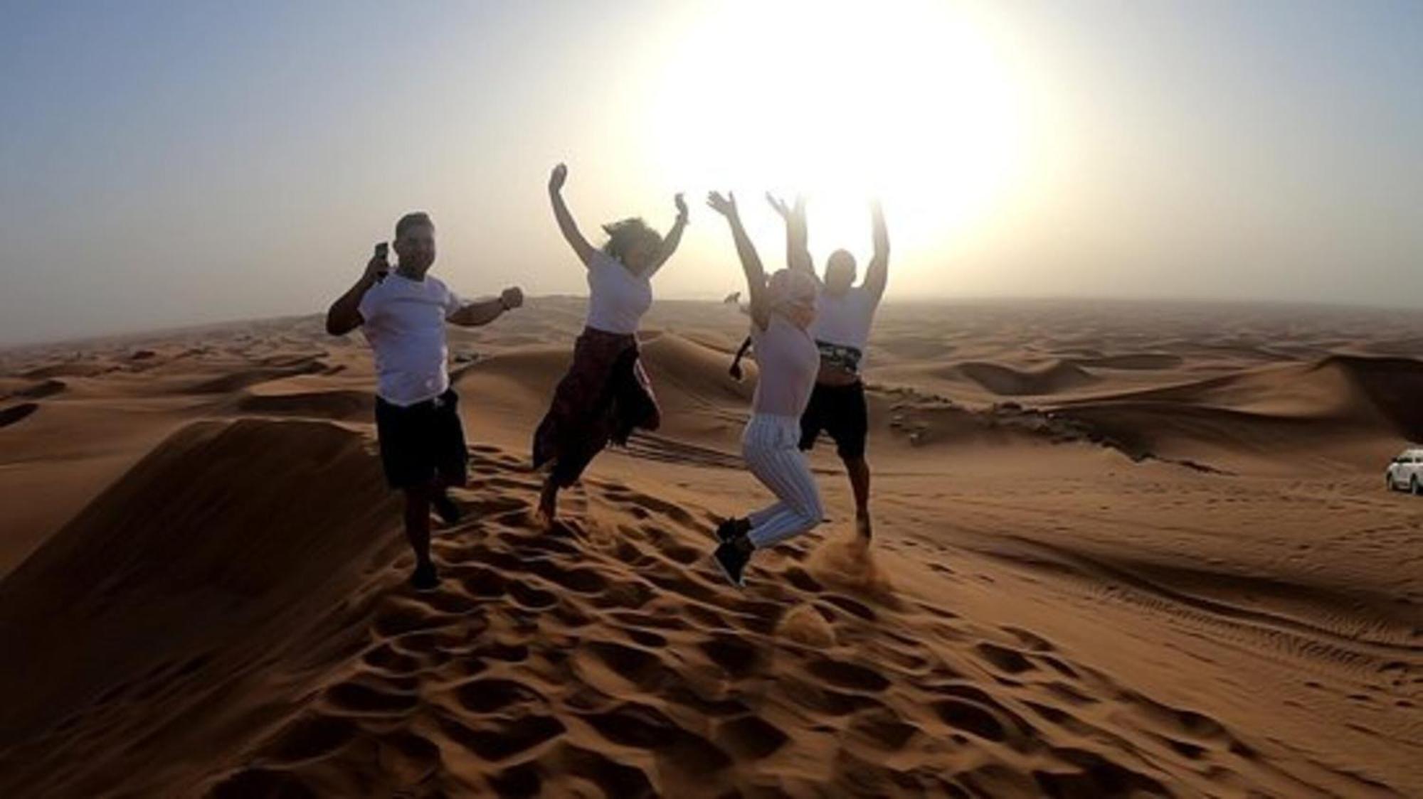 Camel Trekking Desert Camp 梅尔祖卡 外观 照片